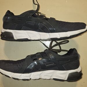 Asics Black and White Men's Shoes